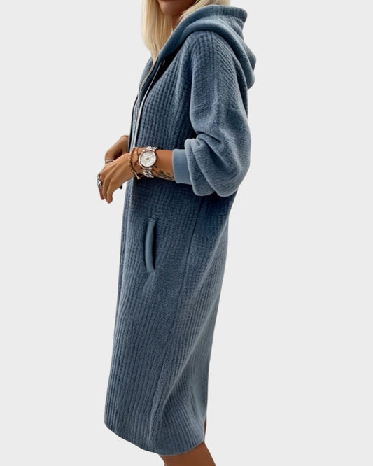 Poppy Women's Dress in Knit in a Relaxed Fit with Dropped Shoulders, photo 2