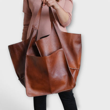 Cassie Women's Slouchy Shoulder Bag in a Leather Look, photo 10