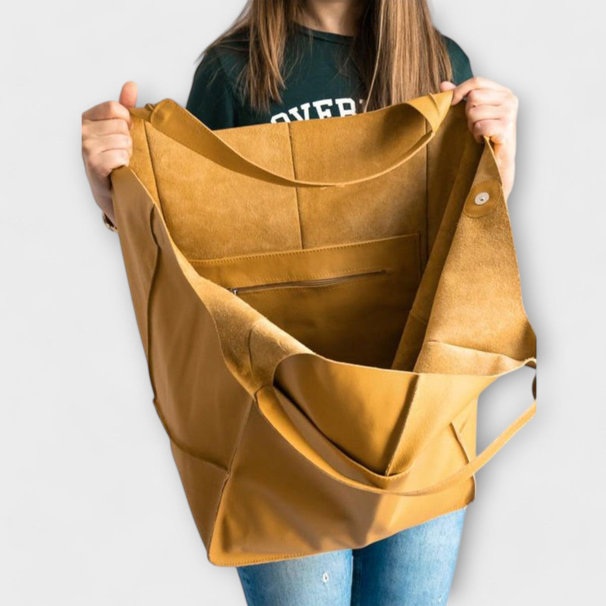 Cassie Women's Slouchy Shoulder Bag in a Leather Look, photo 2
