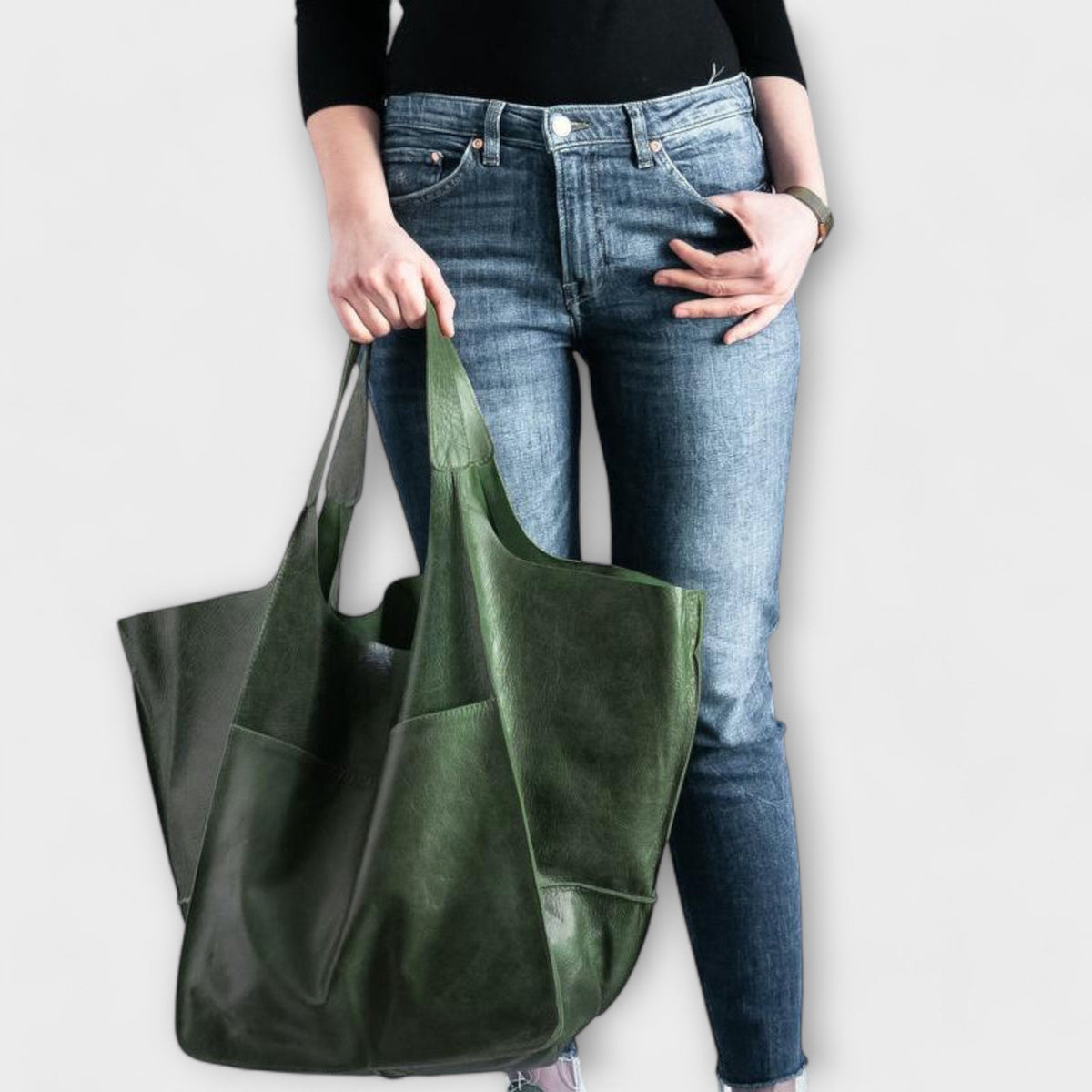 Cassie Women's Slouchy Shoulder Bag in a Leather Look, photo 7