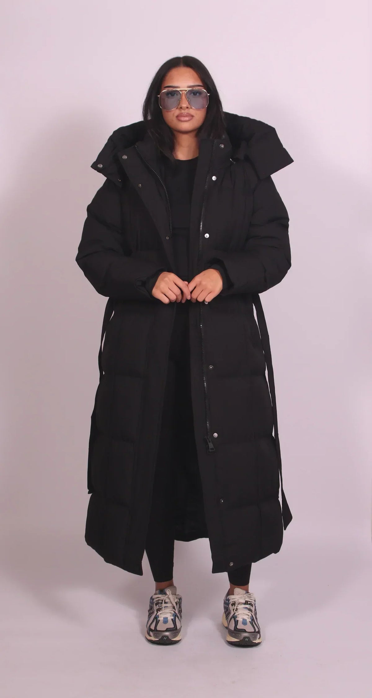 Cecily Women's Puffer Jacket in a Long Cut with a Belt, photo 2