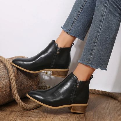 Claudia Women's Ankle Boots in a Leather Look with a Zip, photo 1