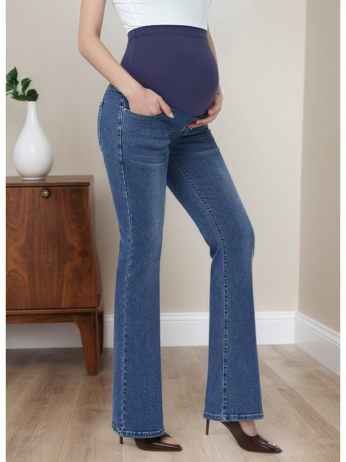 Cordelia Women's Jeans in Denim with Pockets, photo 10