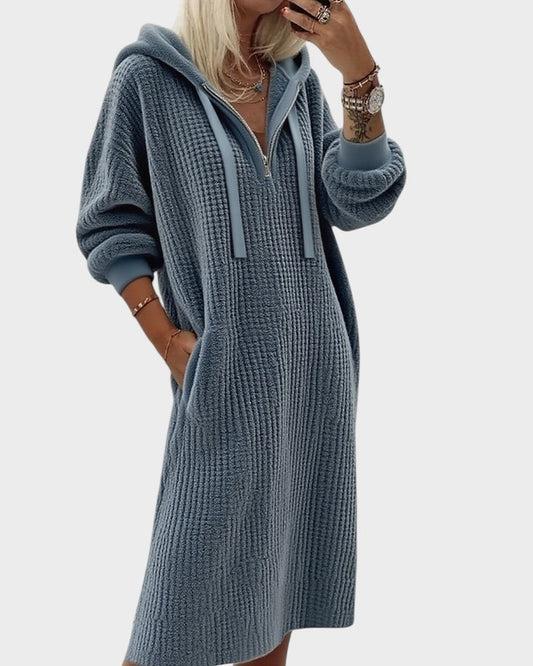 Poppy Women's Dress in Knit in a Relaxed Fit with Dropped Shoulders, photo 1
